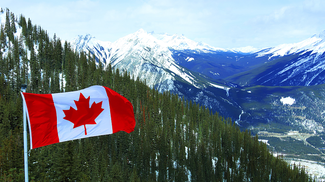 How to Become a Travel Nurse in Canada (Step-by-Step Guide)