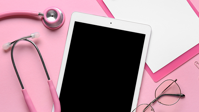 How To Write the Perfect Travel Nurse Resume